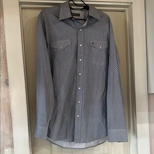 NWOT Stetson Blue Dress Shirt with Lightweight Fabric